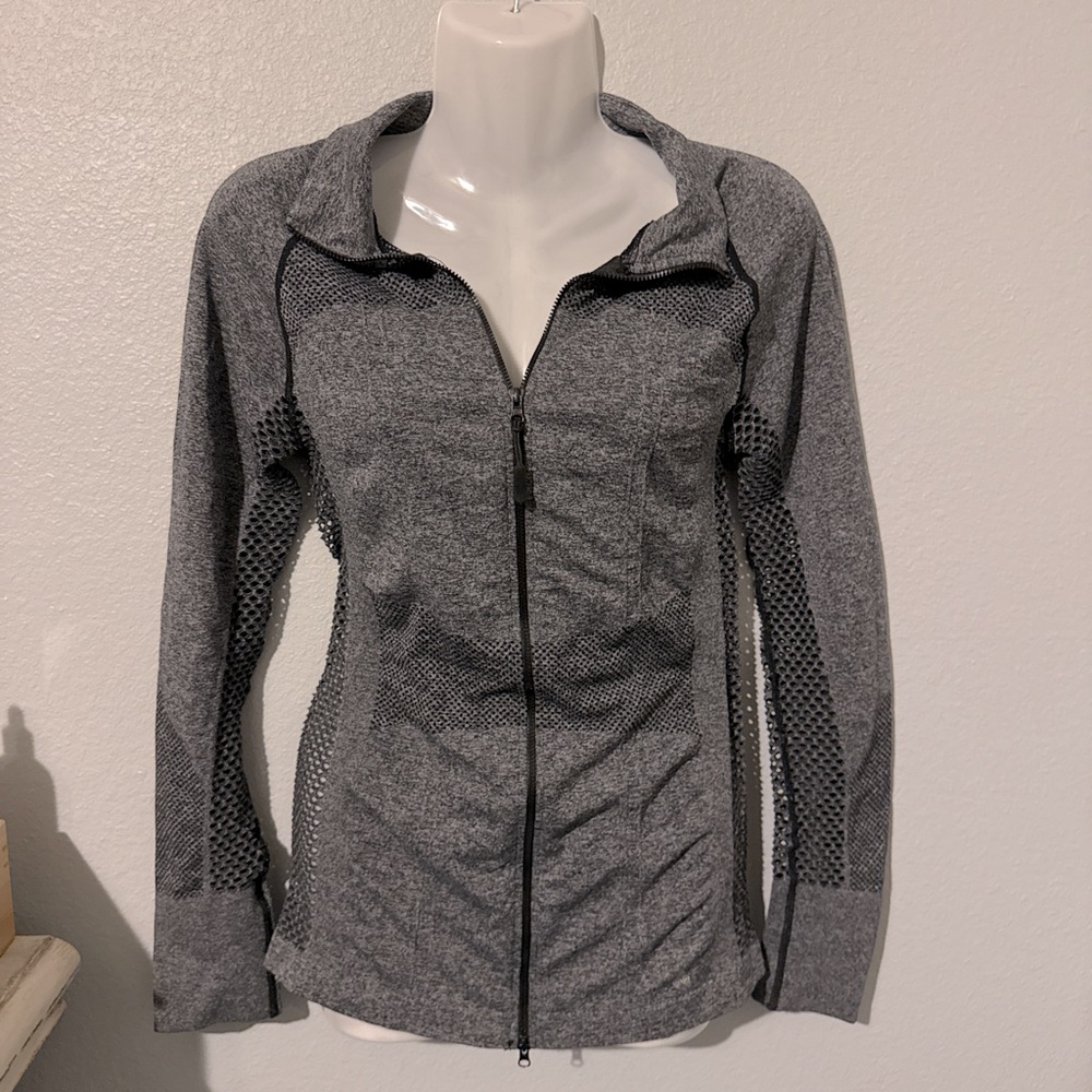 Soho Sport Mesh Zip Up Jacket Sz S